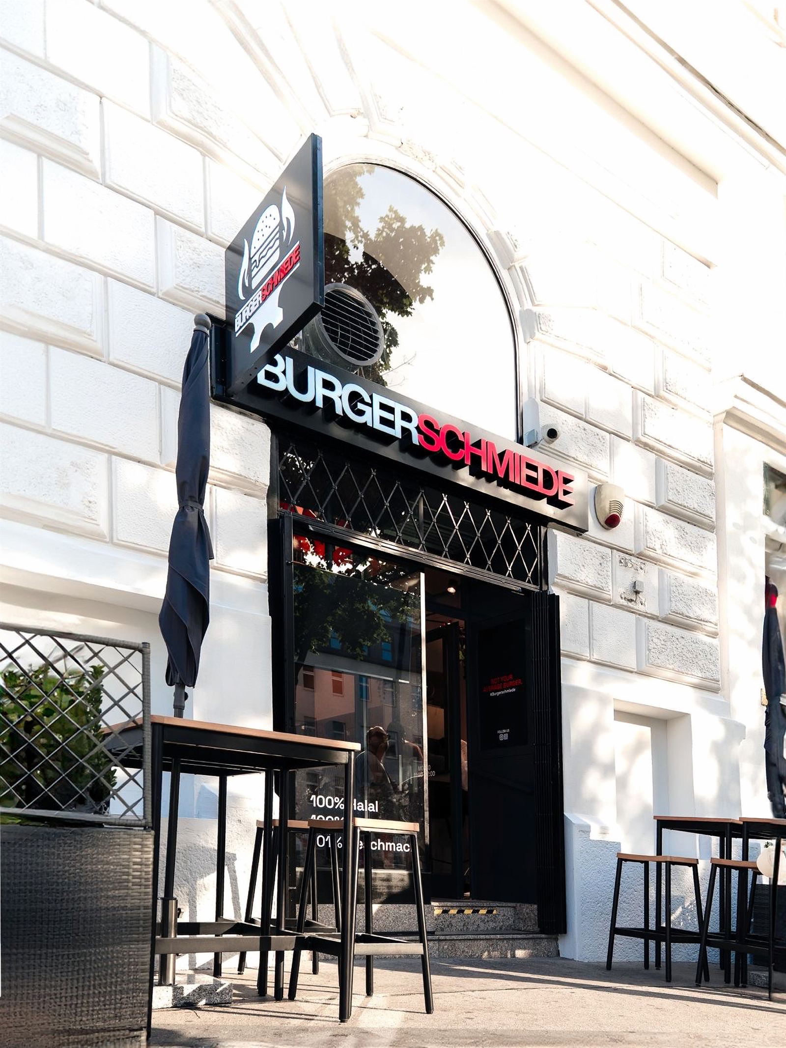 Eingang der Burgerschmiede